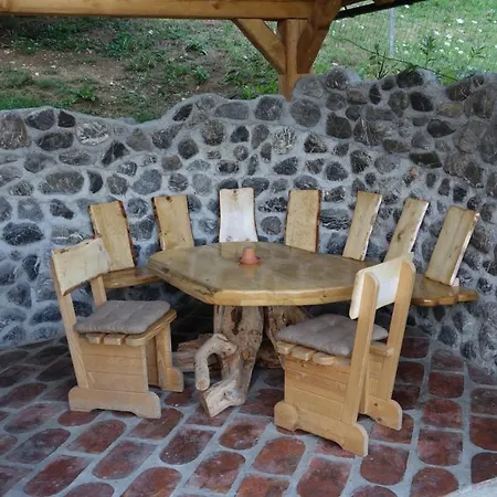 شقة Apartma Rudi *