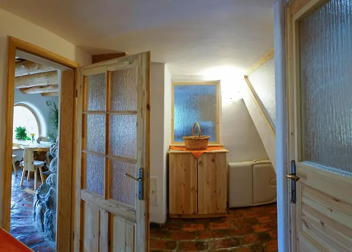 Apartma Rudi דירה *